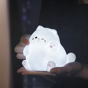 Huggwaii Squishy Silicone Waving Cat LED Night Light - Perfect Gift for Kids and Girls