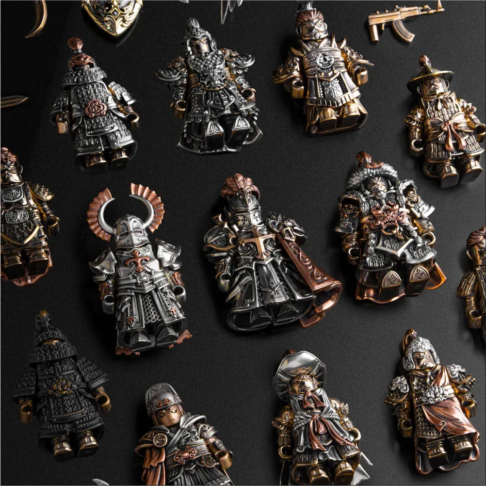 Crusader Figurine Detachable Bronze Bull-Helm Knight Statue Set